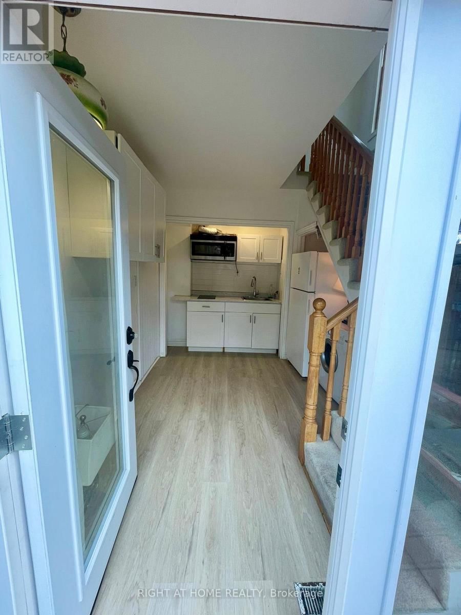 21 MITRE PLACE Image 17