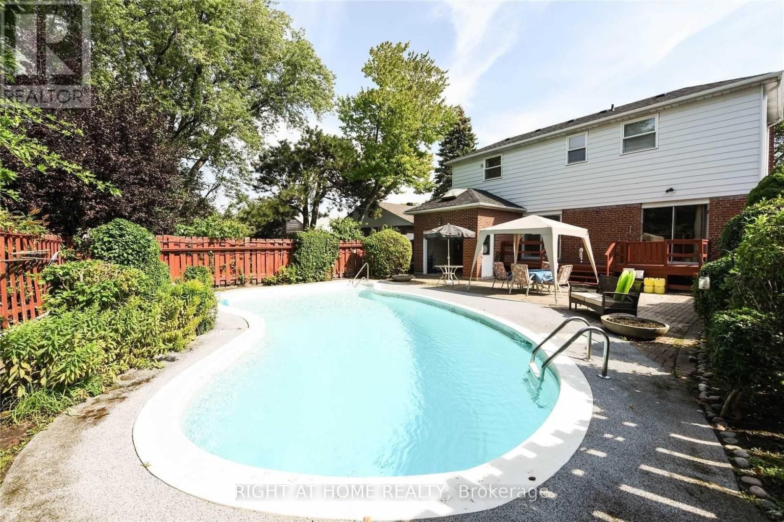 21 MITRE PLACE Image 3