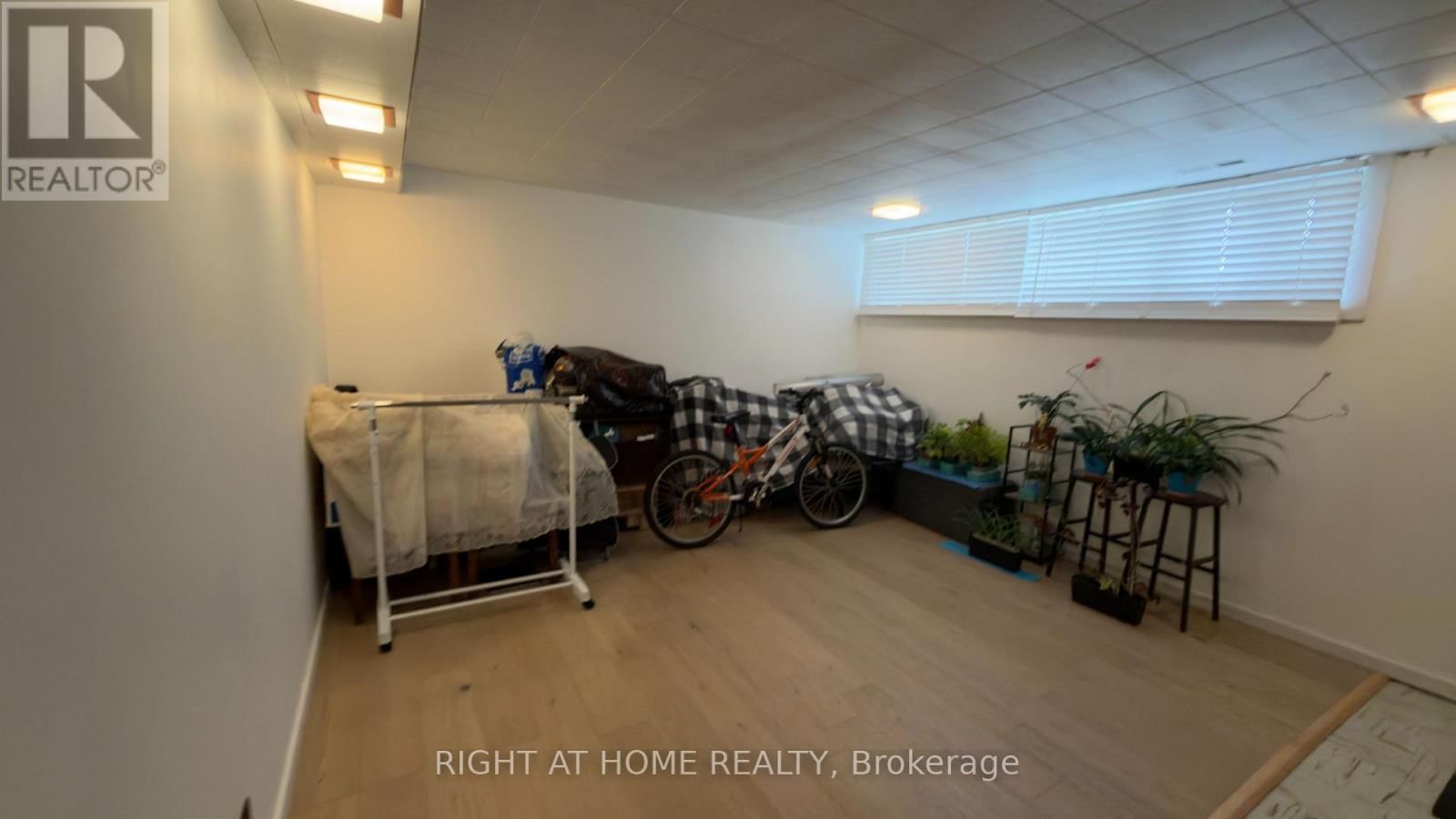 21 MITRE PLACE Image 35