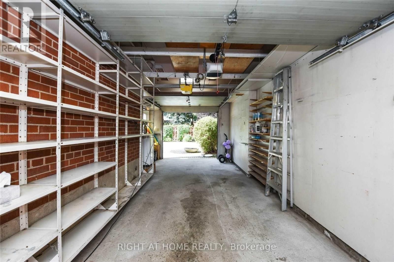 21 MITRE PLACE Image 39