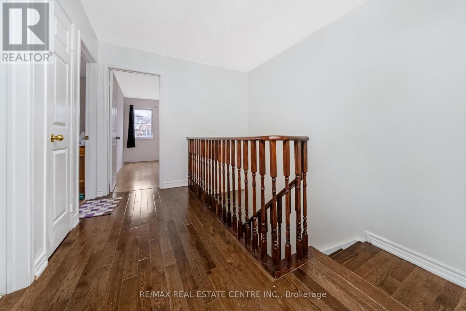 37 - 35 MALTA AVENUE NORTH Image 20