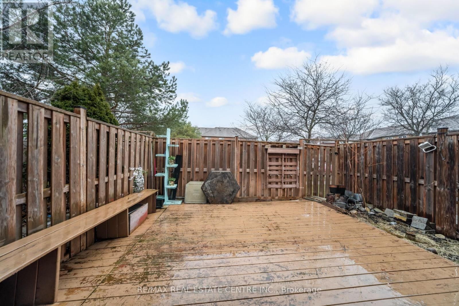 37 - 35 MALTA AVENUE NORTH Image 41