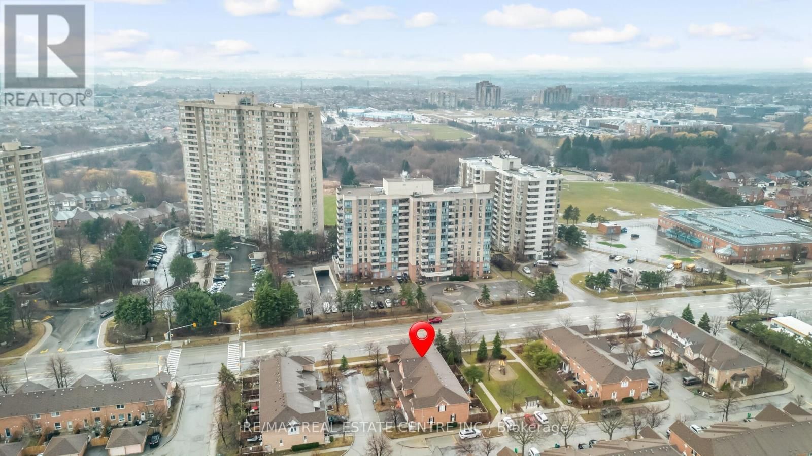 37 - 35 MALTA AVENUE NORTH Image 48