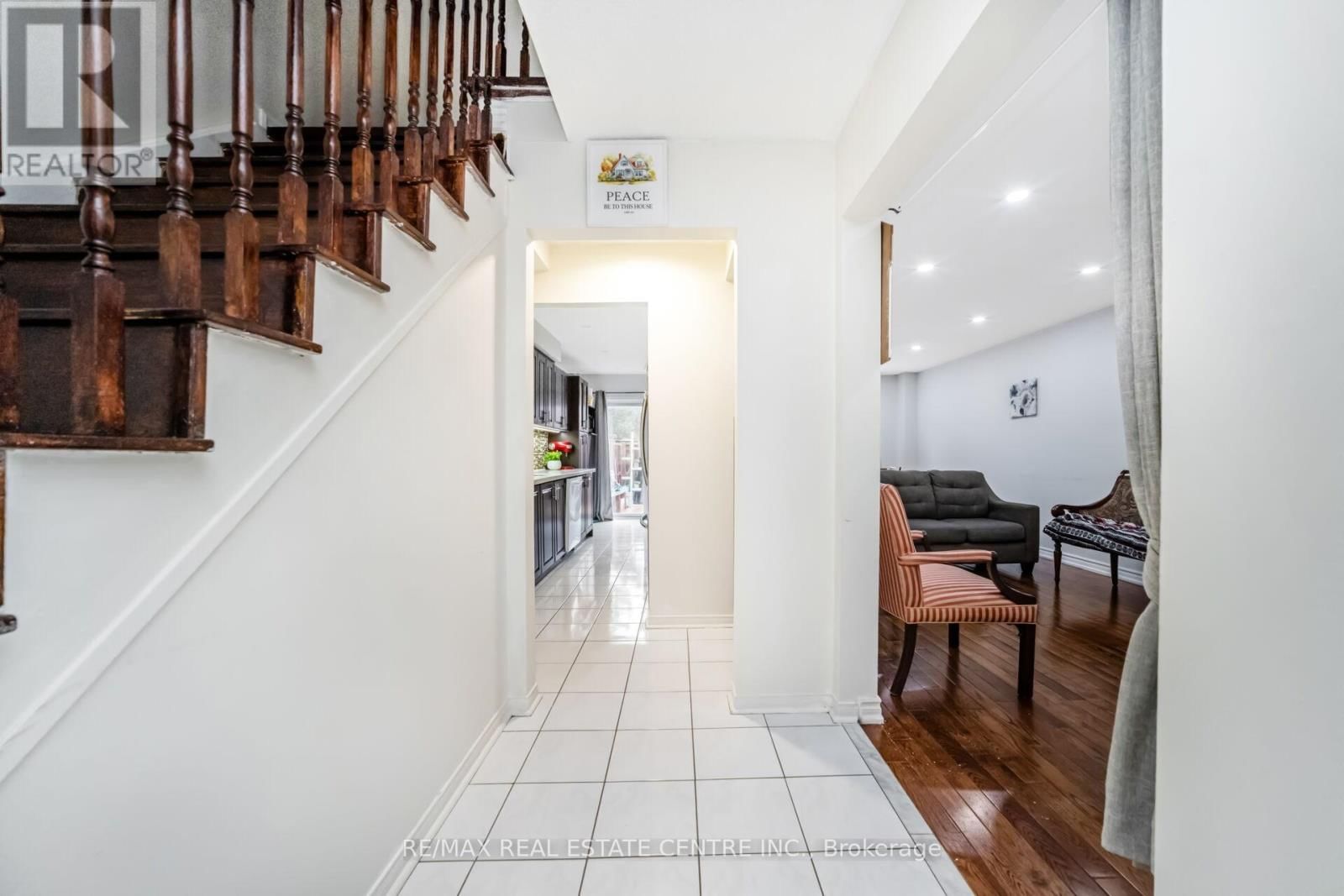 37 - 35 MALTA AVENUE NORTH Image 5