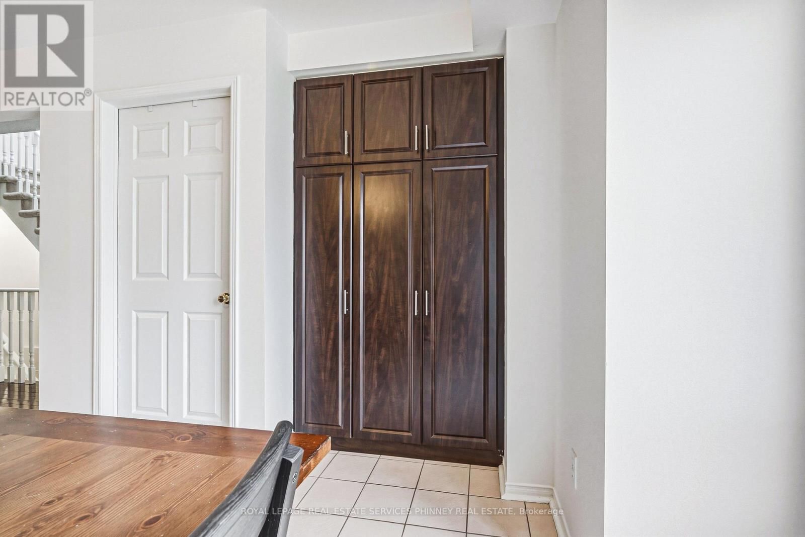 28 - 3140 FIFTH LINE WEST Image 11