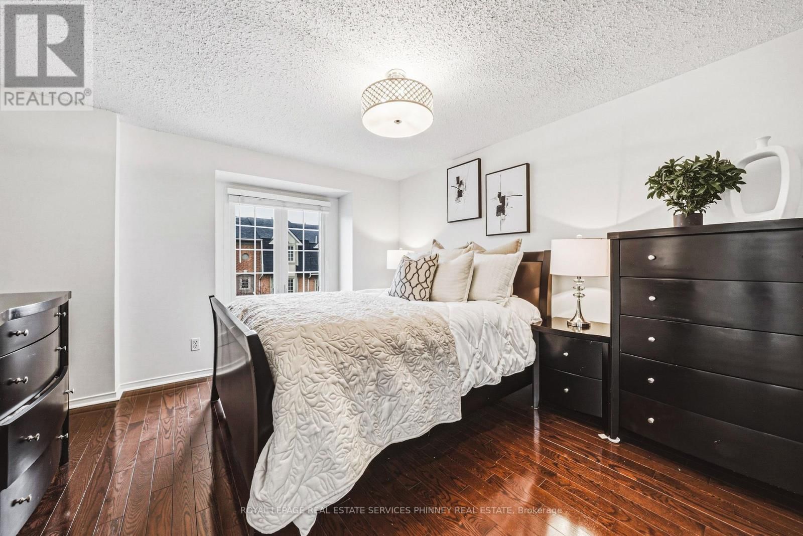 28 - 3140 FIFTH LINE WEST Image 13