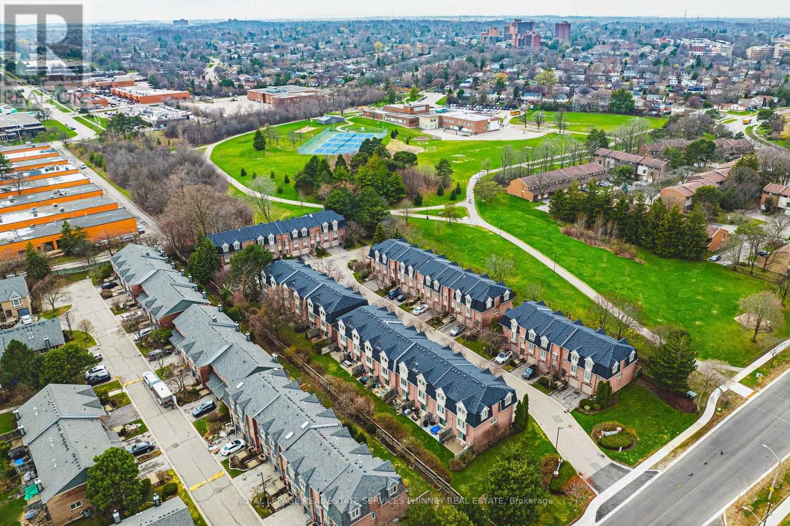 28 - 3140 FIFTH LINE WEST Image 27