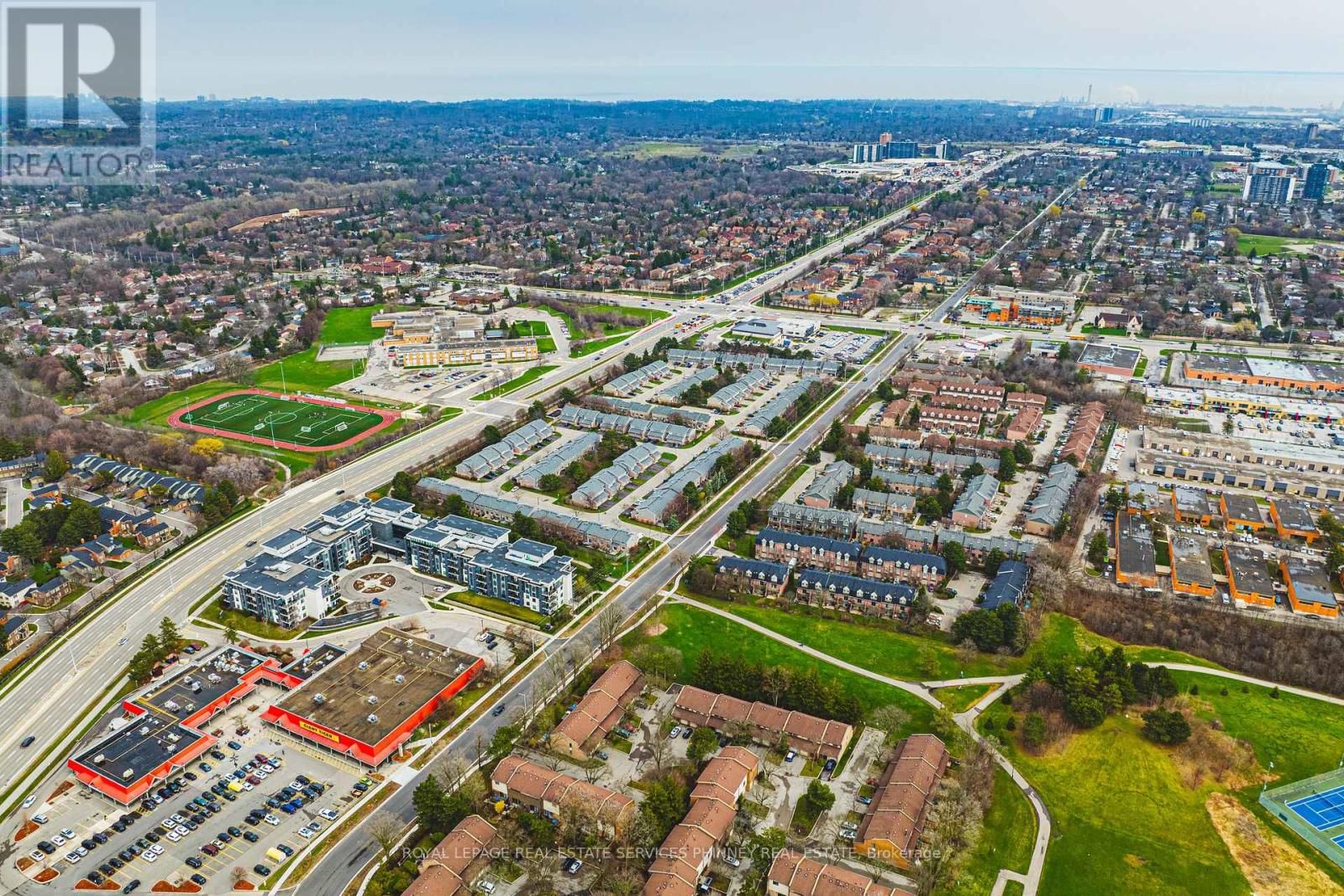 28 - 3140 FIFTH LINE WEST Image 29