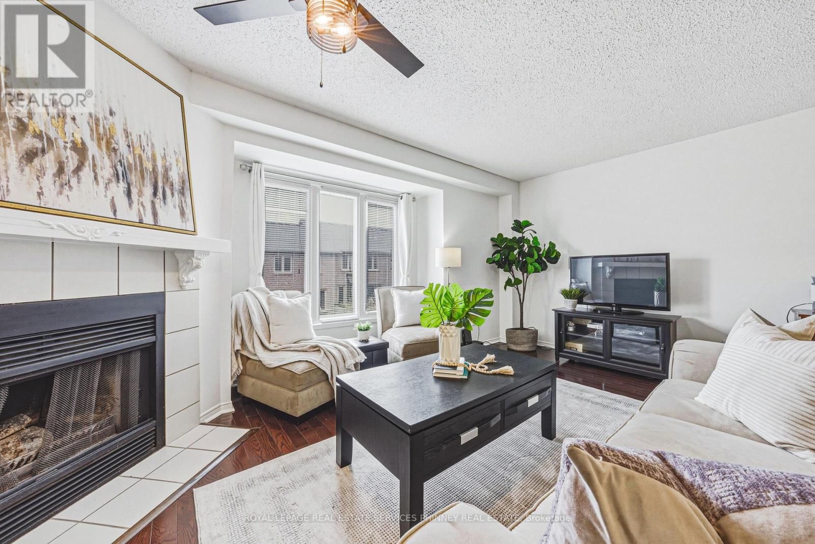 28 - 3140 FIFTH LINE WEST Image 3