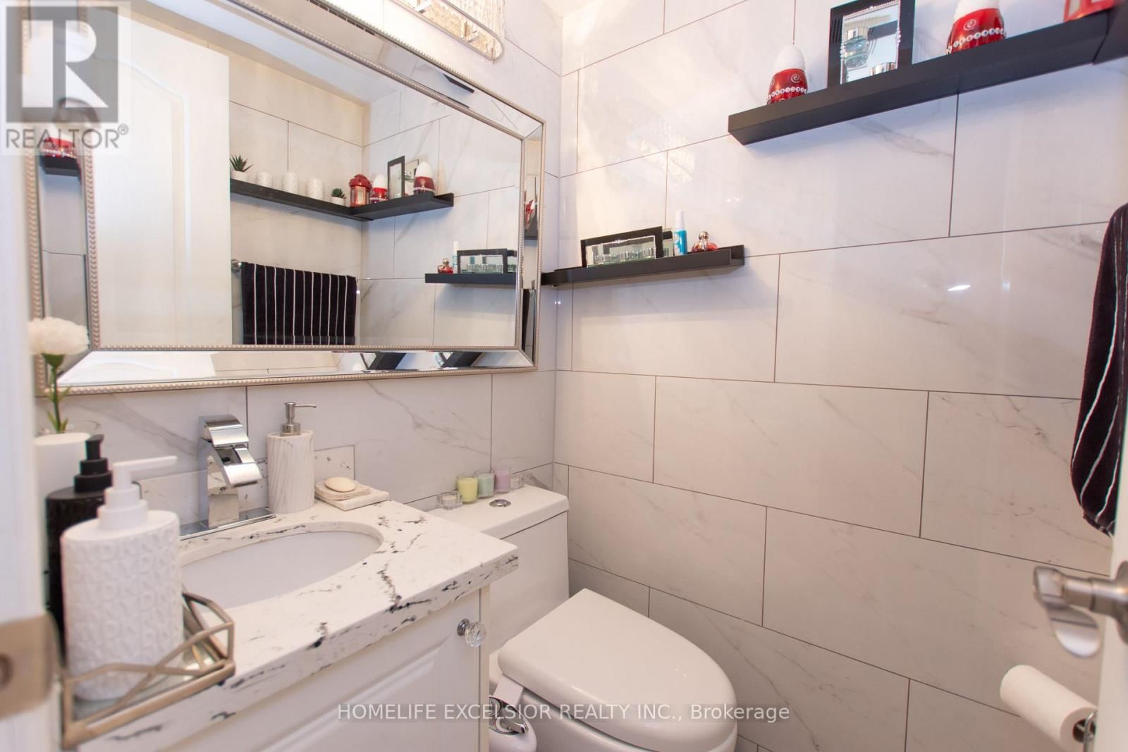 9 - 2200 GLENWOOD SCHOOL DRIVE Image 15