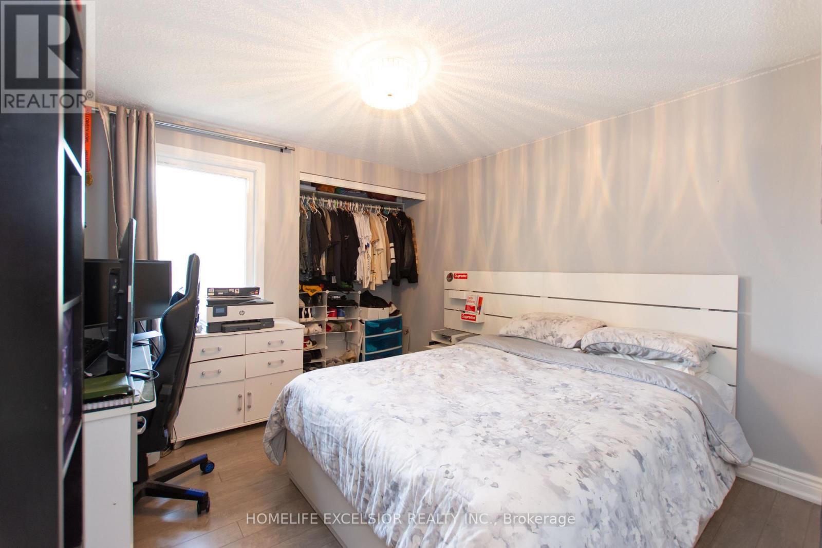 9 - 2200 GLENWOOD SCHOOL DRIVE Image 20