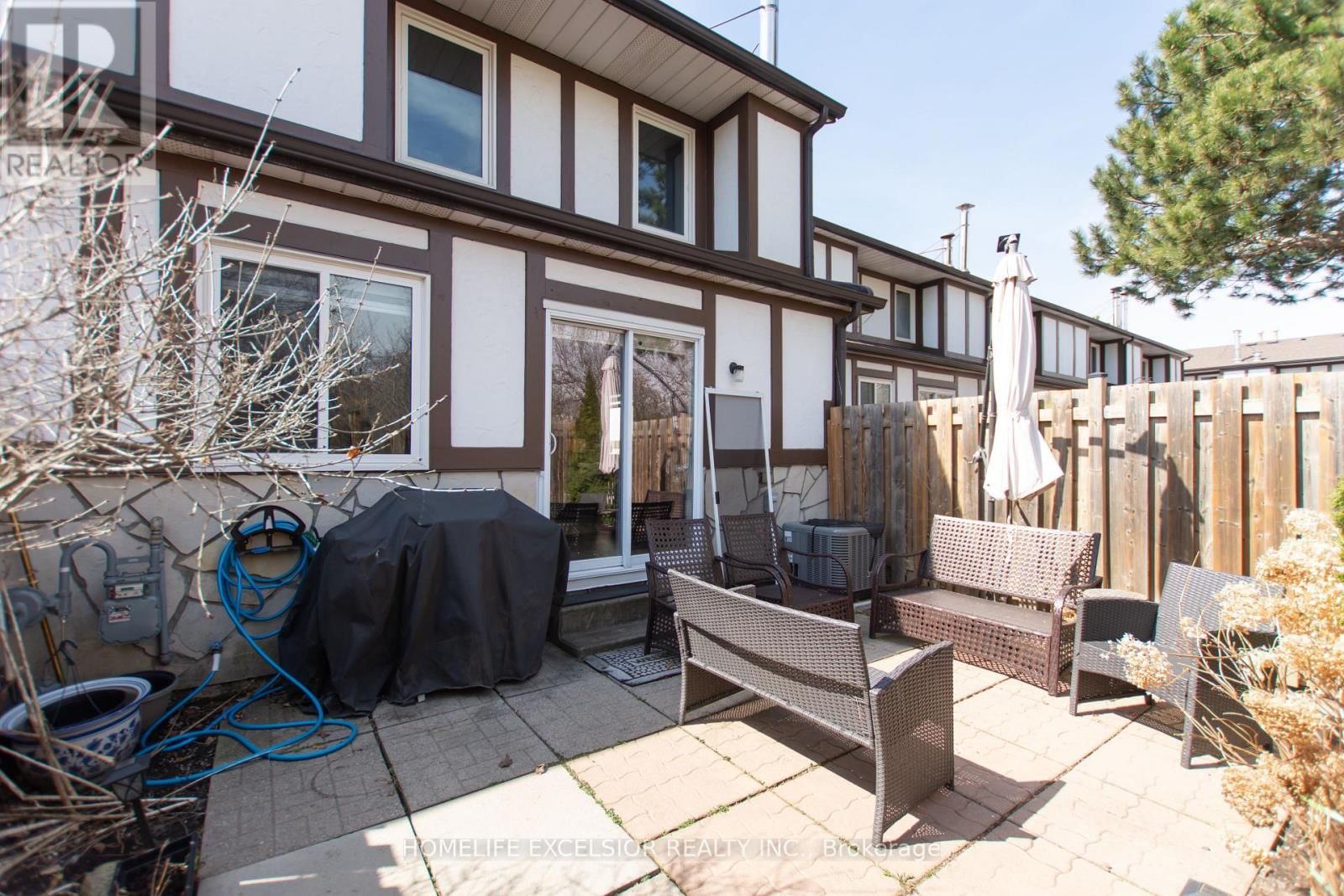 9 - 2200 GLENWOOD SCHOOL DRIVE Image 28