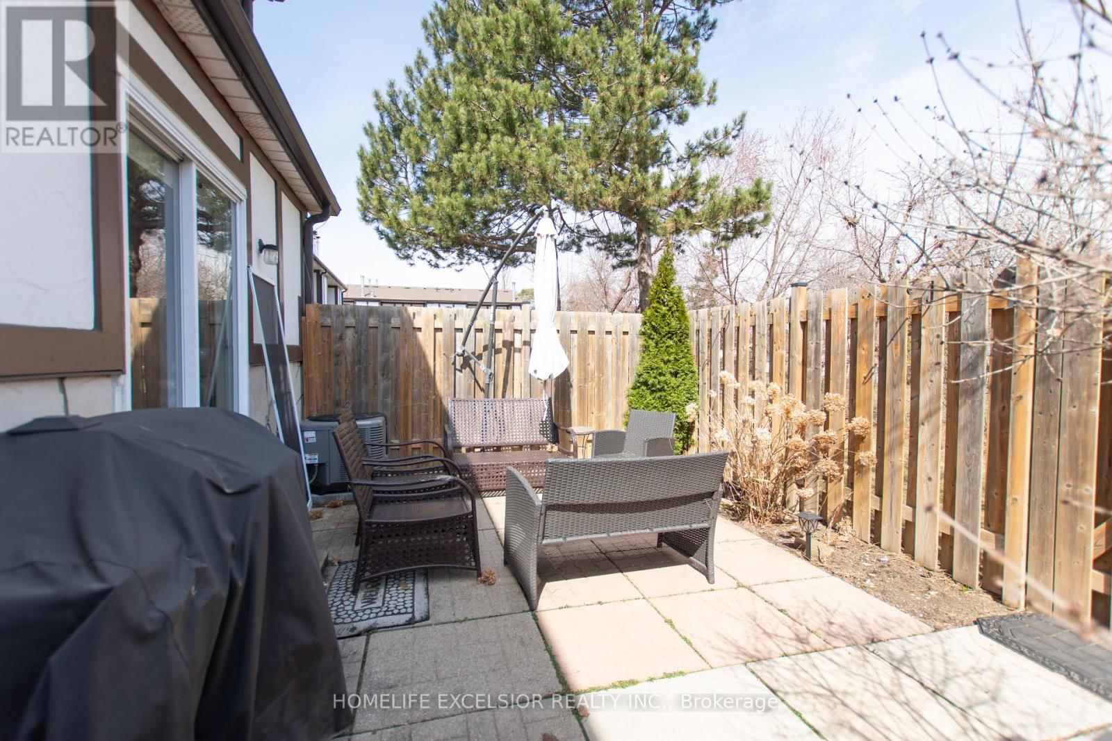 9 - 2200 GLENWOOD SCHOOL DRIVE Image 29