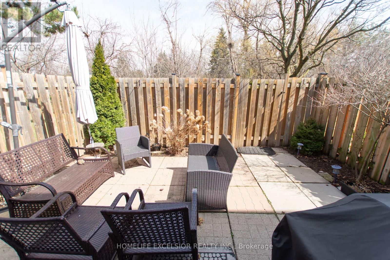 9 - 2200 GLENWOOD SCHOOL DRIVE Image 30