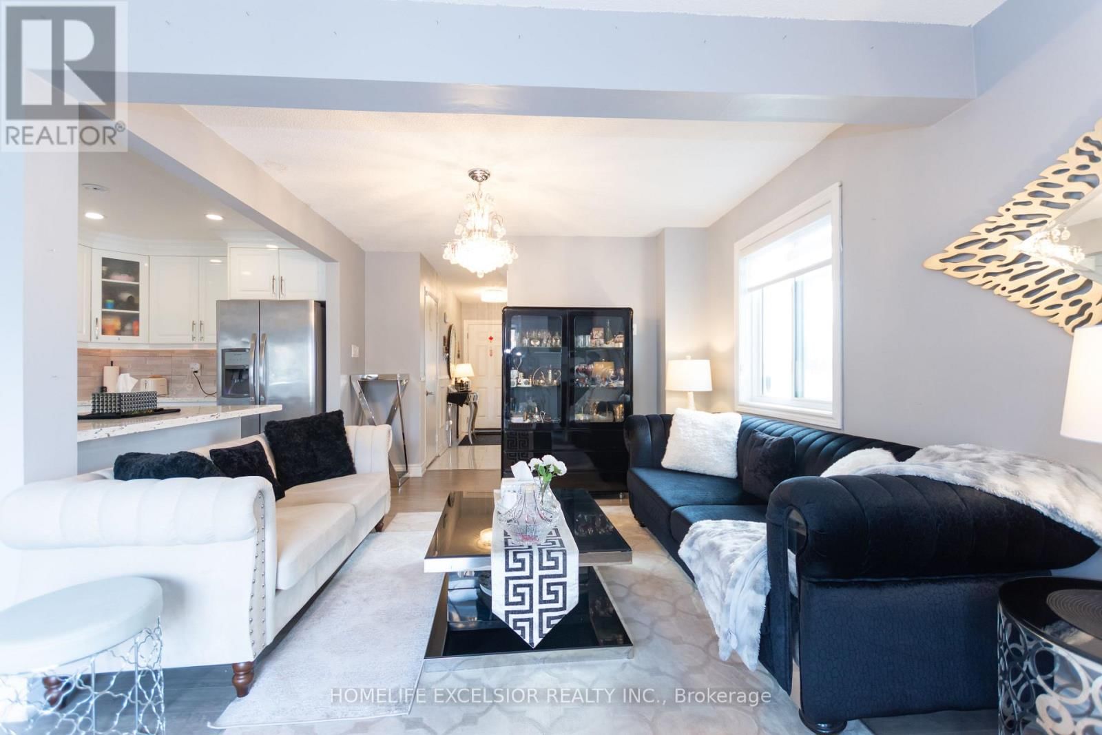 9 - 2200 GLENWOOD SCHOOL DRIVE Image 9