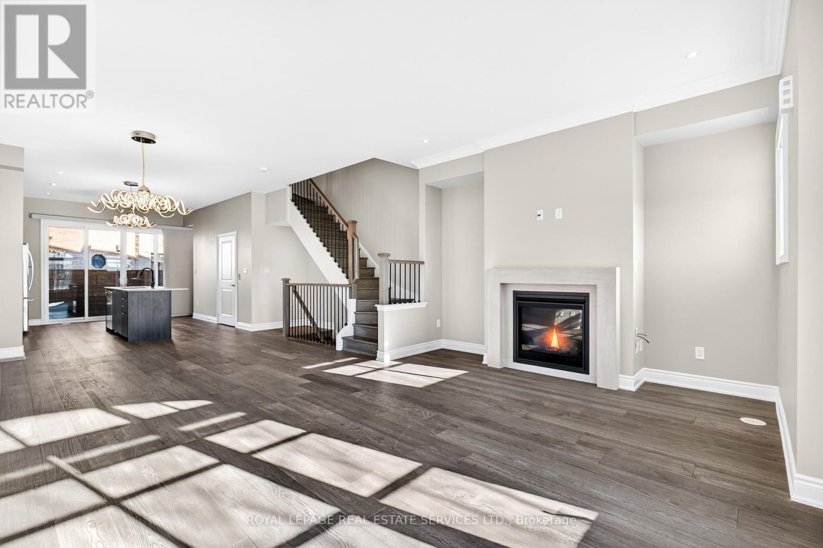 2193 LILLYKIN STREET Image 11