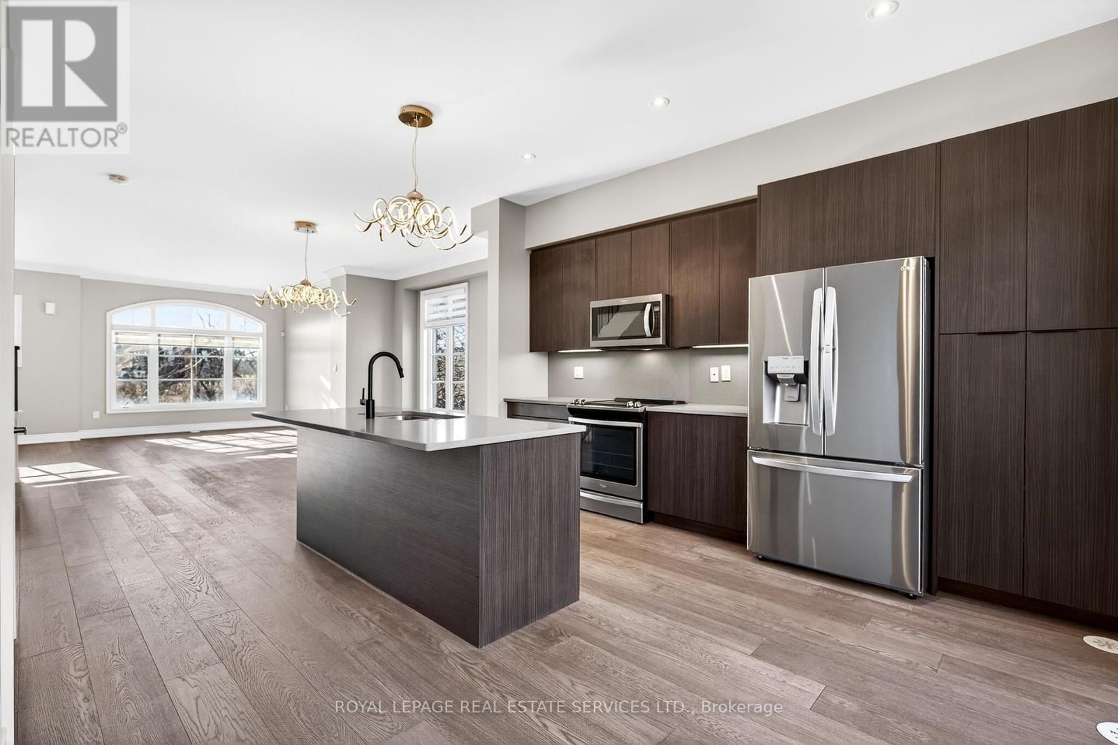 2193 LILLYKIN STREET Image 18