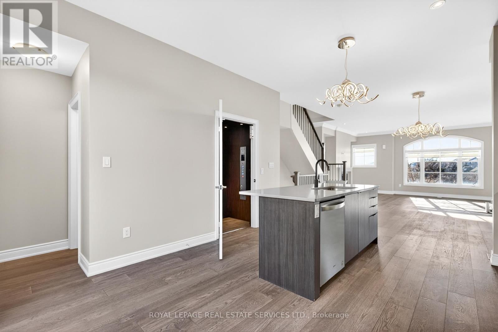 2193 LILLYKIN STREET Image 19