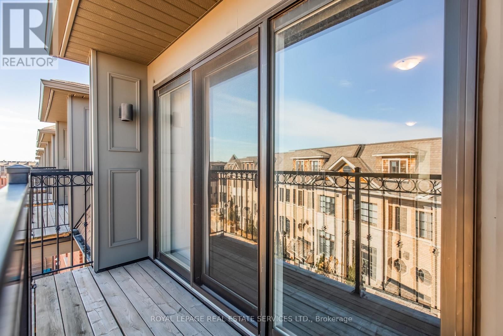 2193 LILLYKIN STREET Image 40