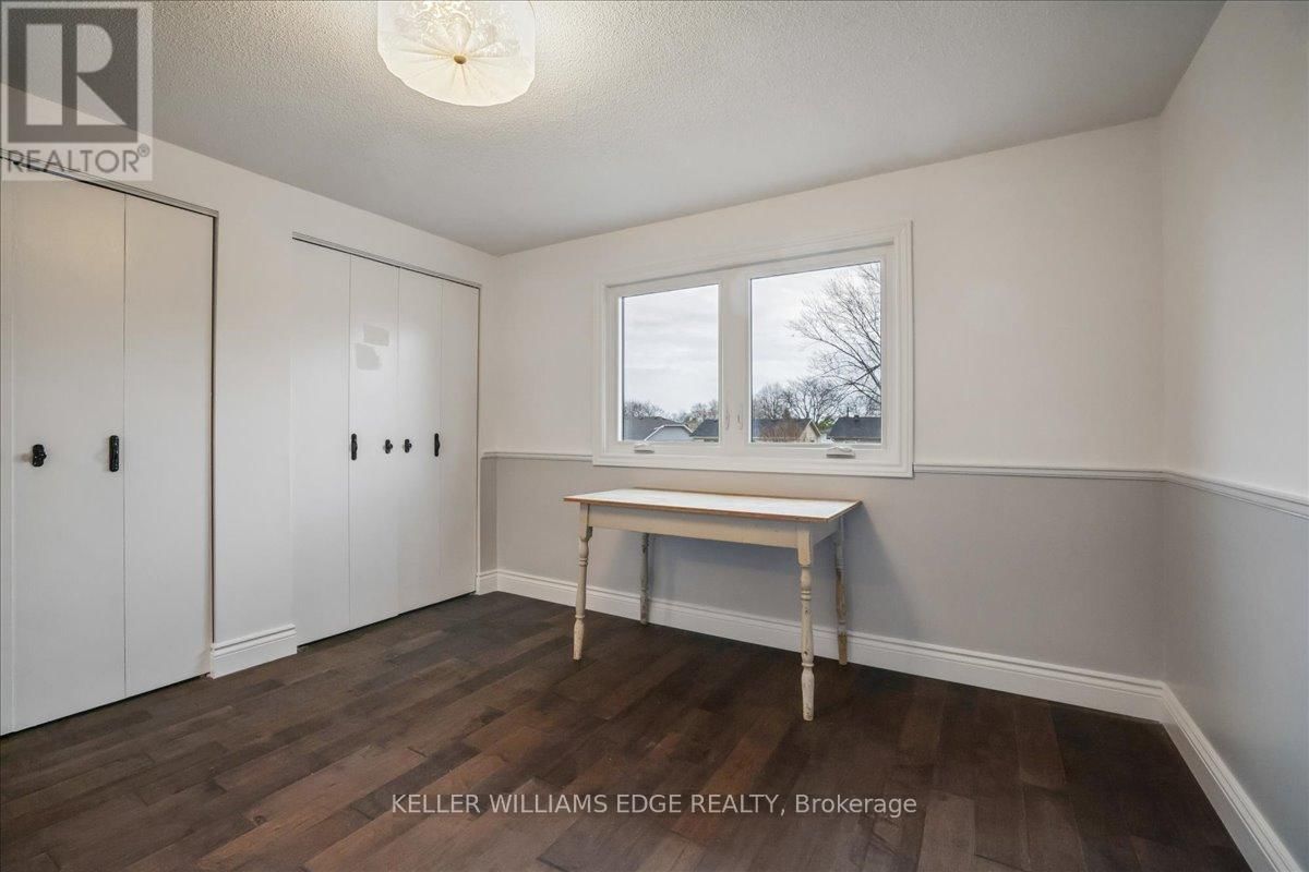 2208 MELISSA CRESCENT Image 28