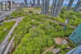 2207 - 185 LEGION ROAD NORTH Image 19