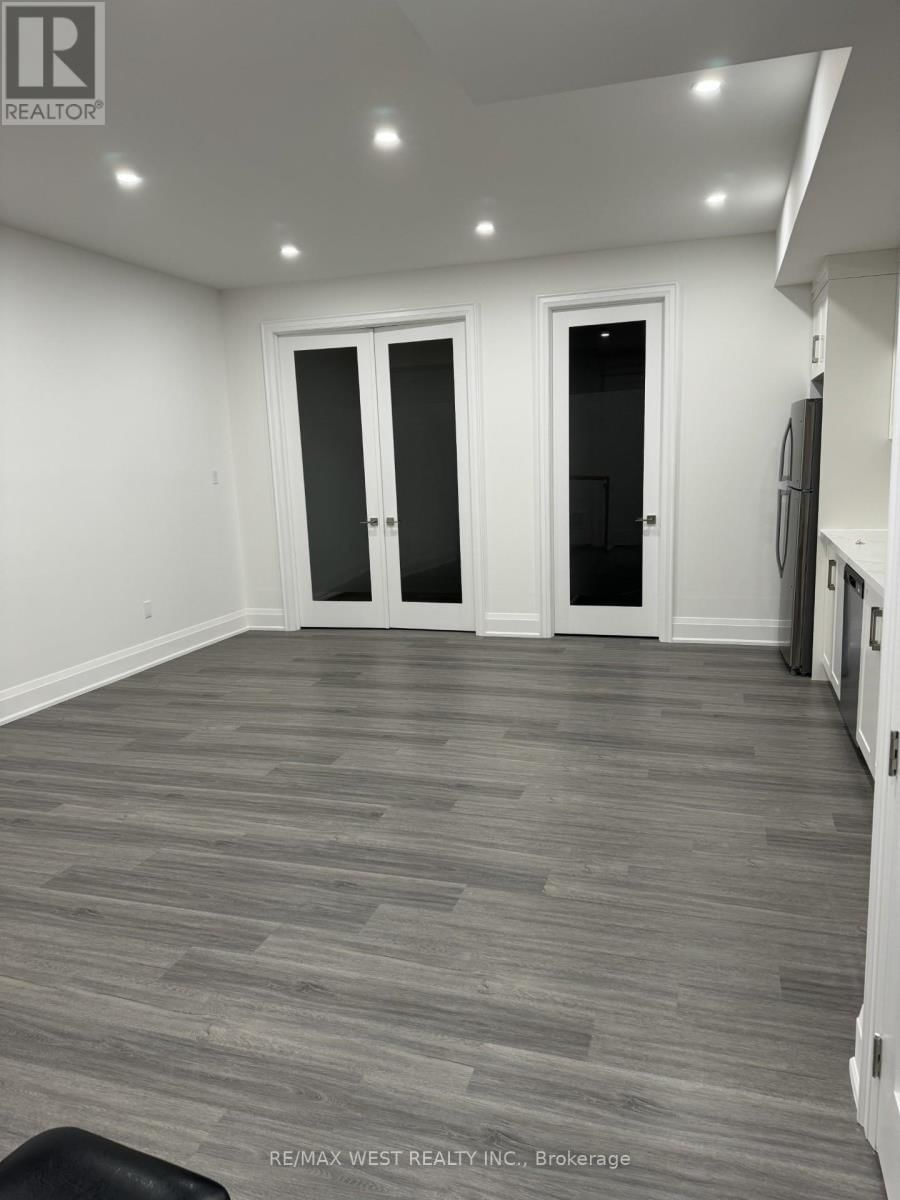 LOWER - 21 ANTONIO COURT Image 3