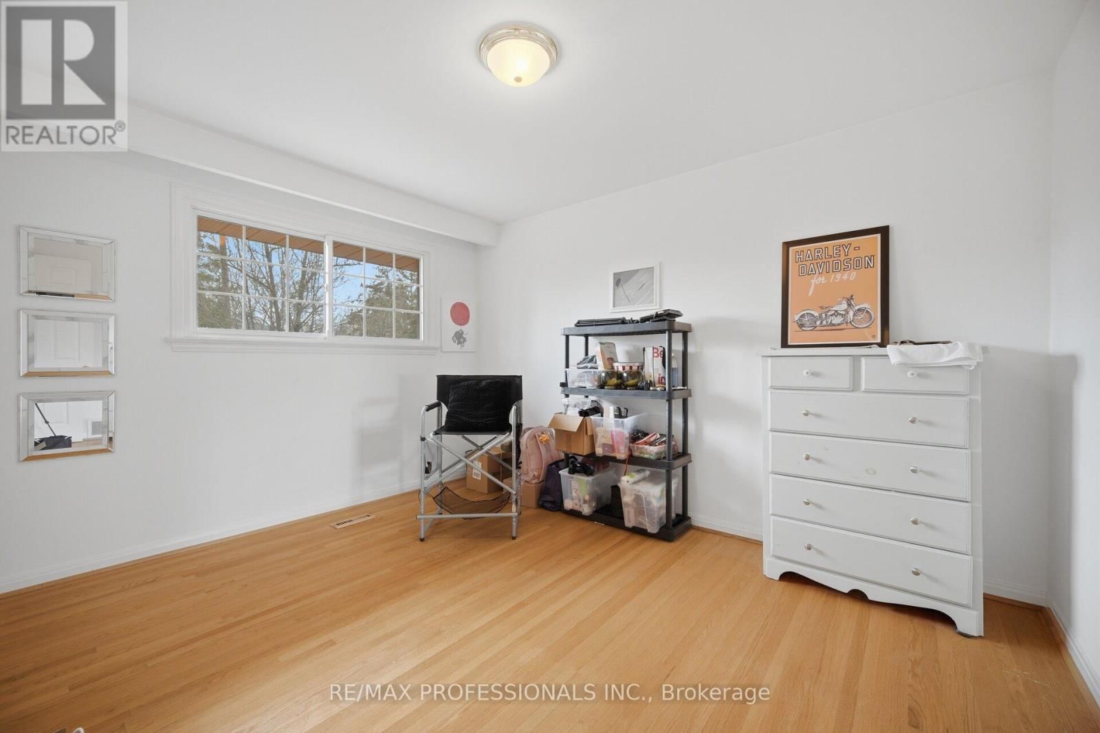 16 CHERRY POST CRESCENT Image 30