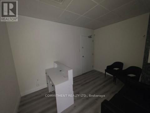 302 - 2100 FINCH AVENUE WEST Image 5