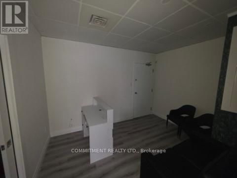 302 - 2100 FINCH AVENUE WEST Image 7