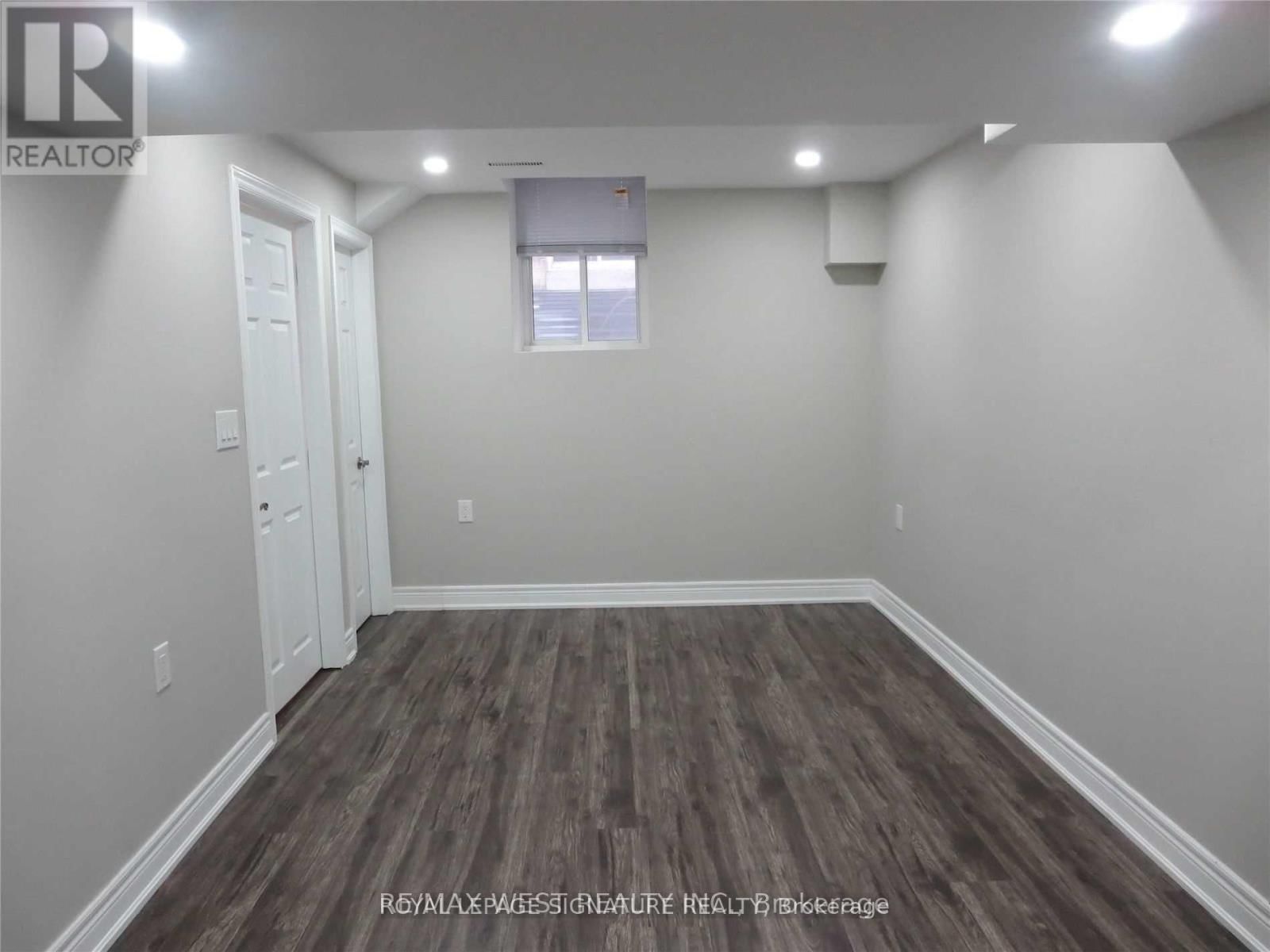 Bsmt - 6 VENUE ROAD Image 5