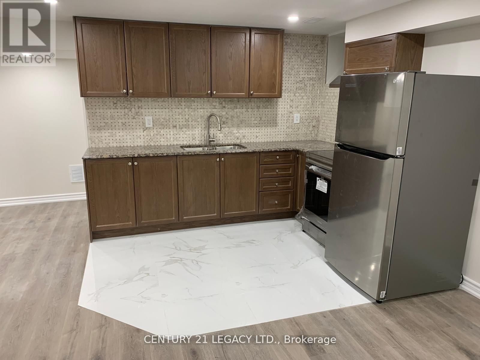 32 HELDERMAN STREET Image 8