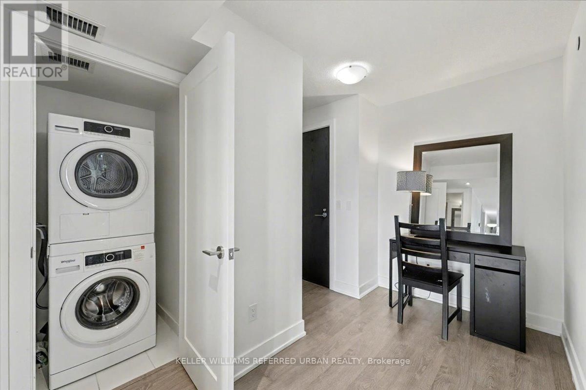 1309 - 7 MABELLE AVENUE Image 18