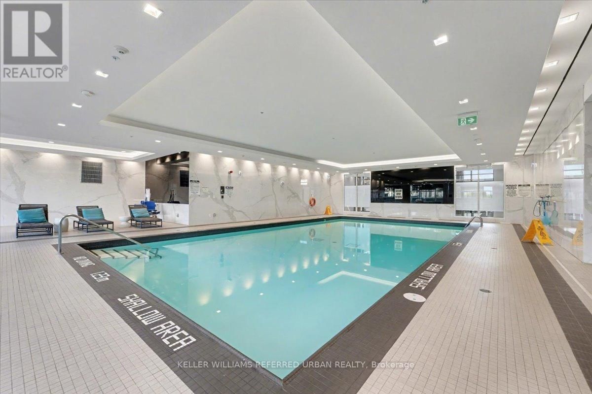 1309 - 7 MABELLE AVENUE Image 22