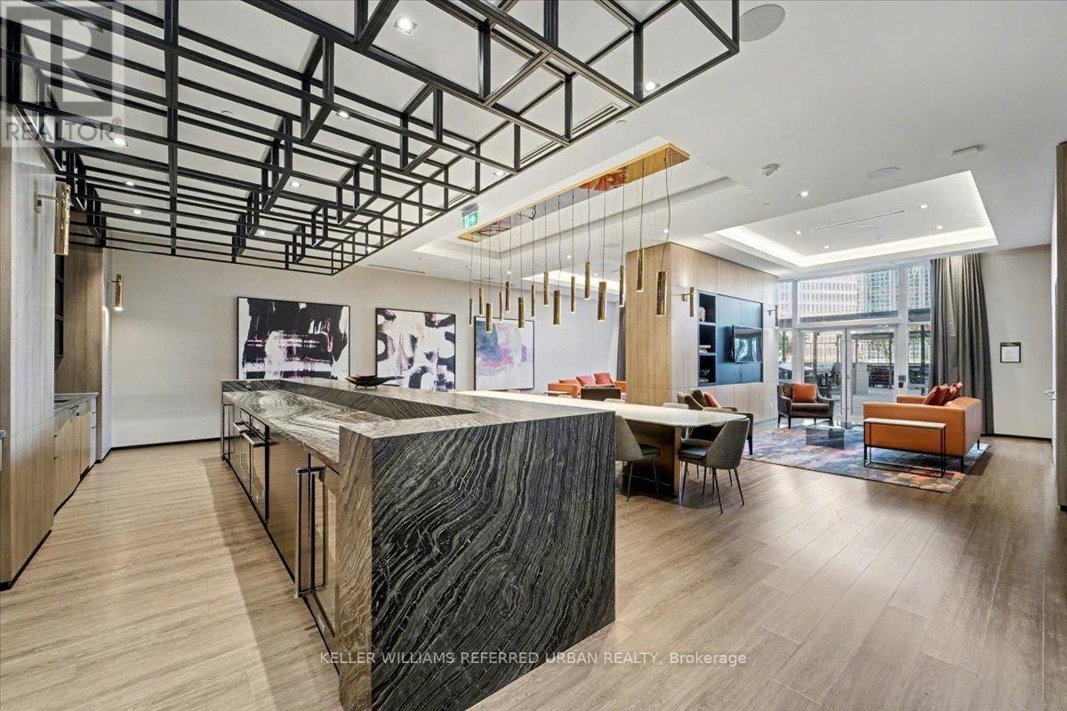 1309 - 7 MABELLE AVENUE Image 29