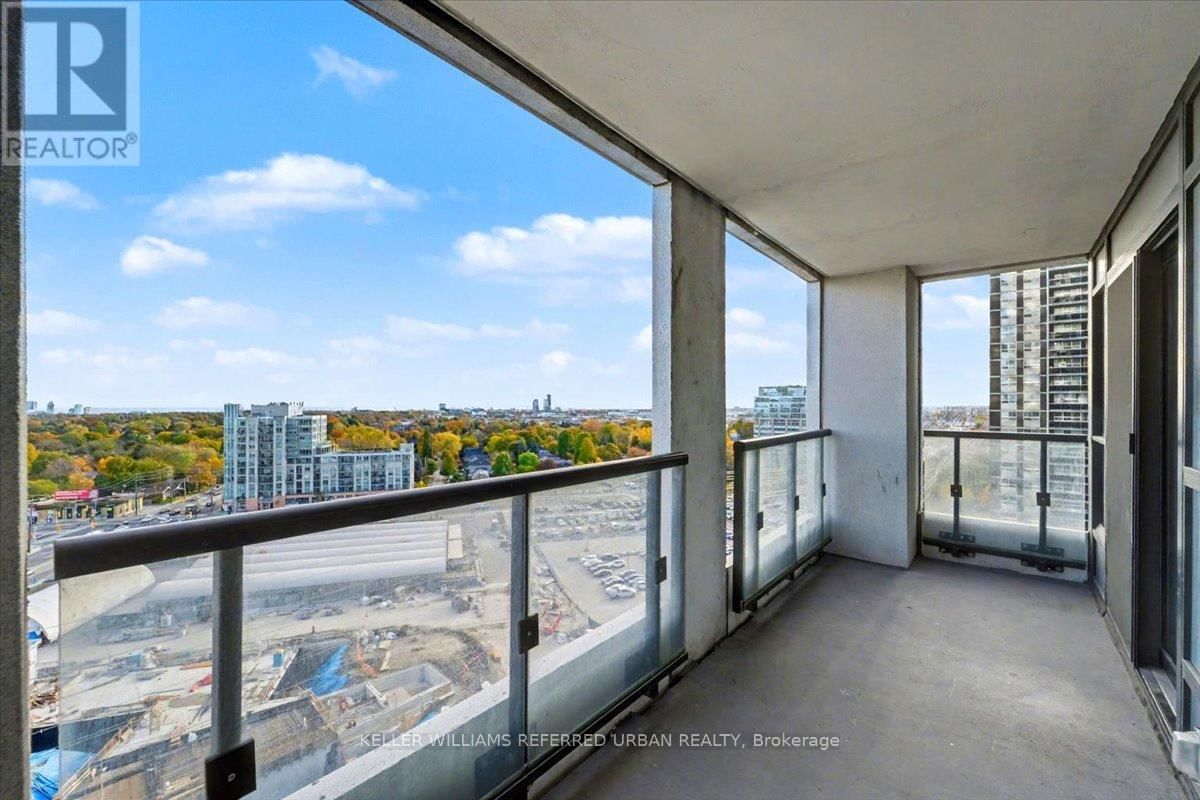 1309 - 7 MABELLE AVENUE Image 8