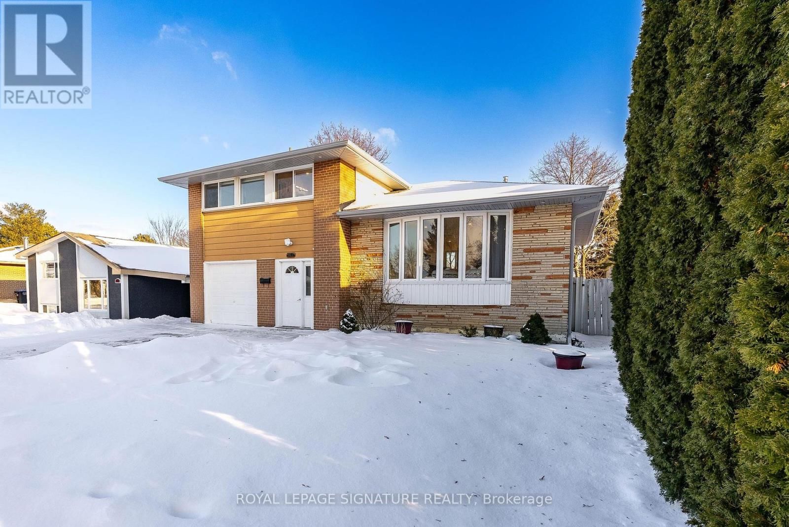 1271 CANFORD CRESCENT Image 43