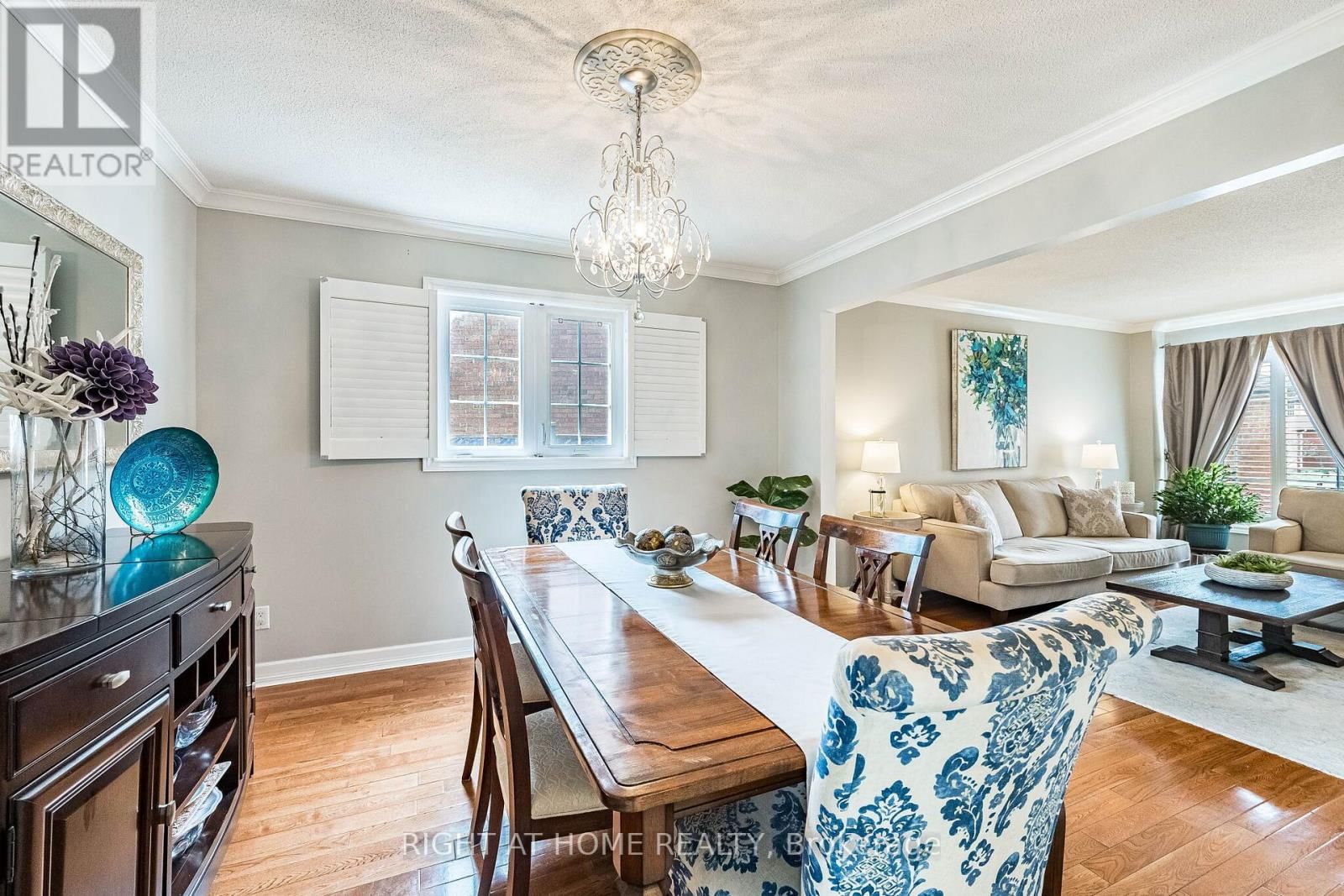 16 WOODSIDE COURT Image 12