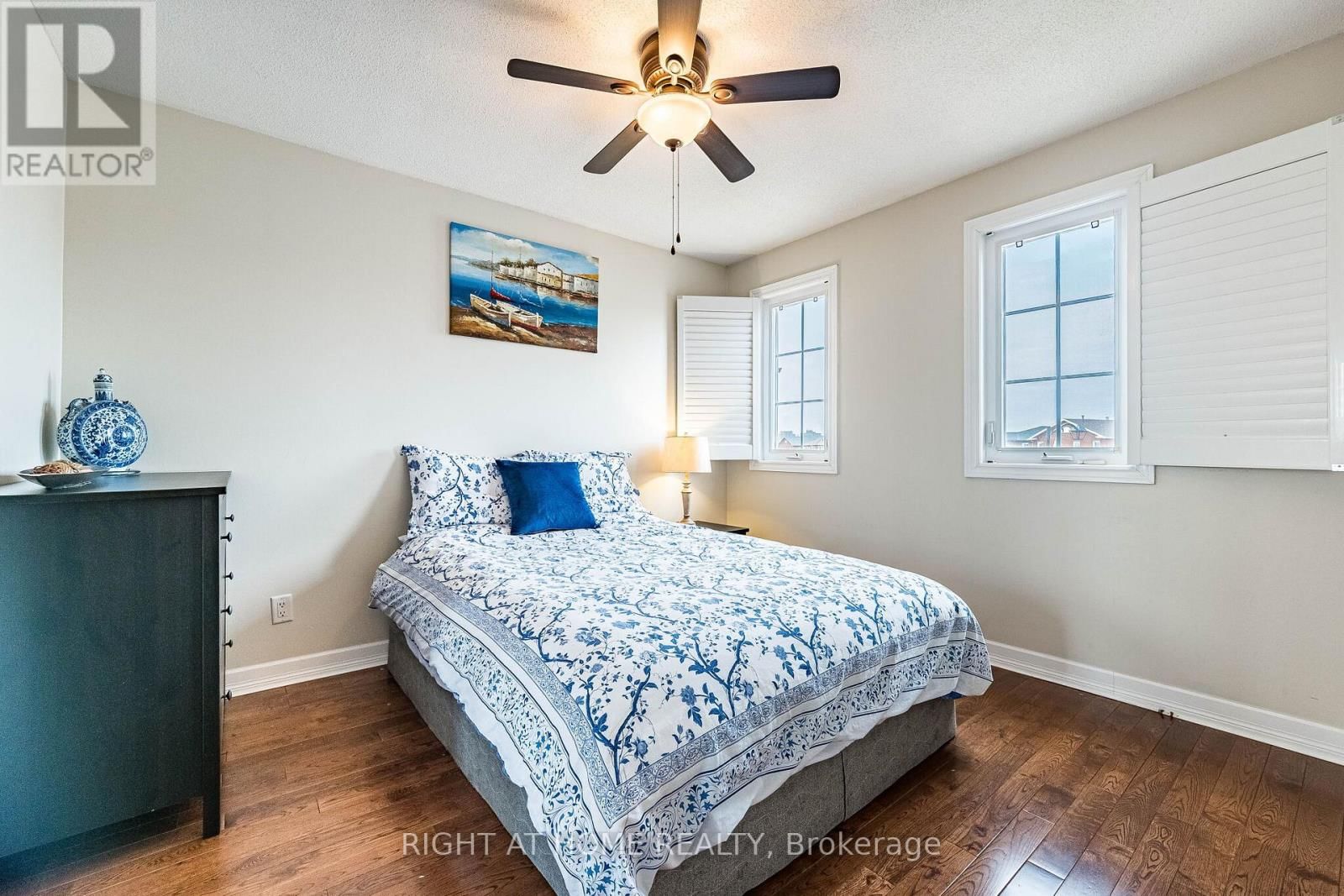 16 WOODSIDE COURT Image 23