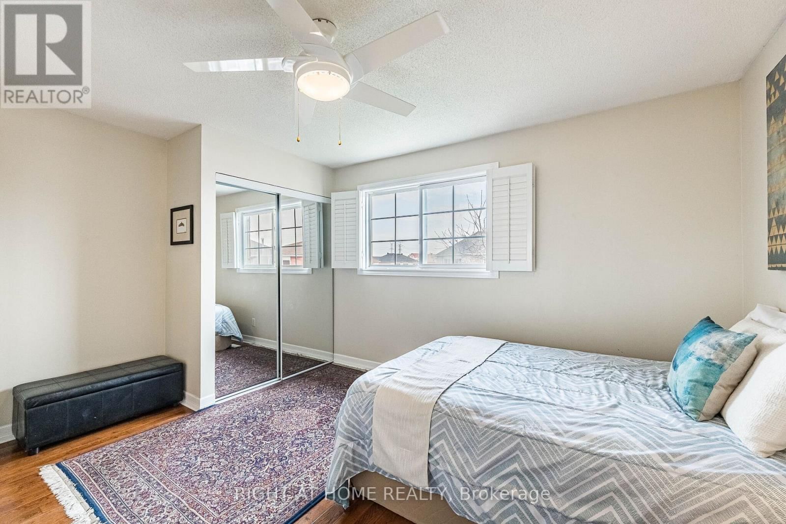 16 WOODSIDE COURT Image 29