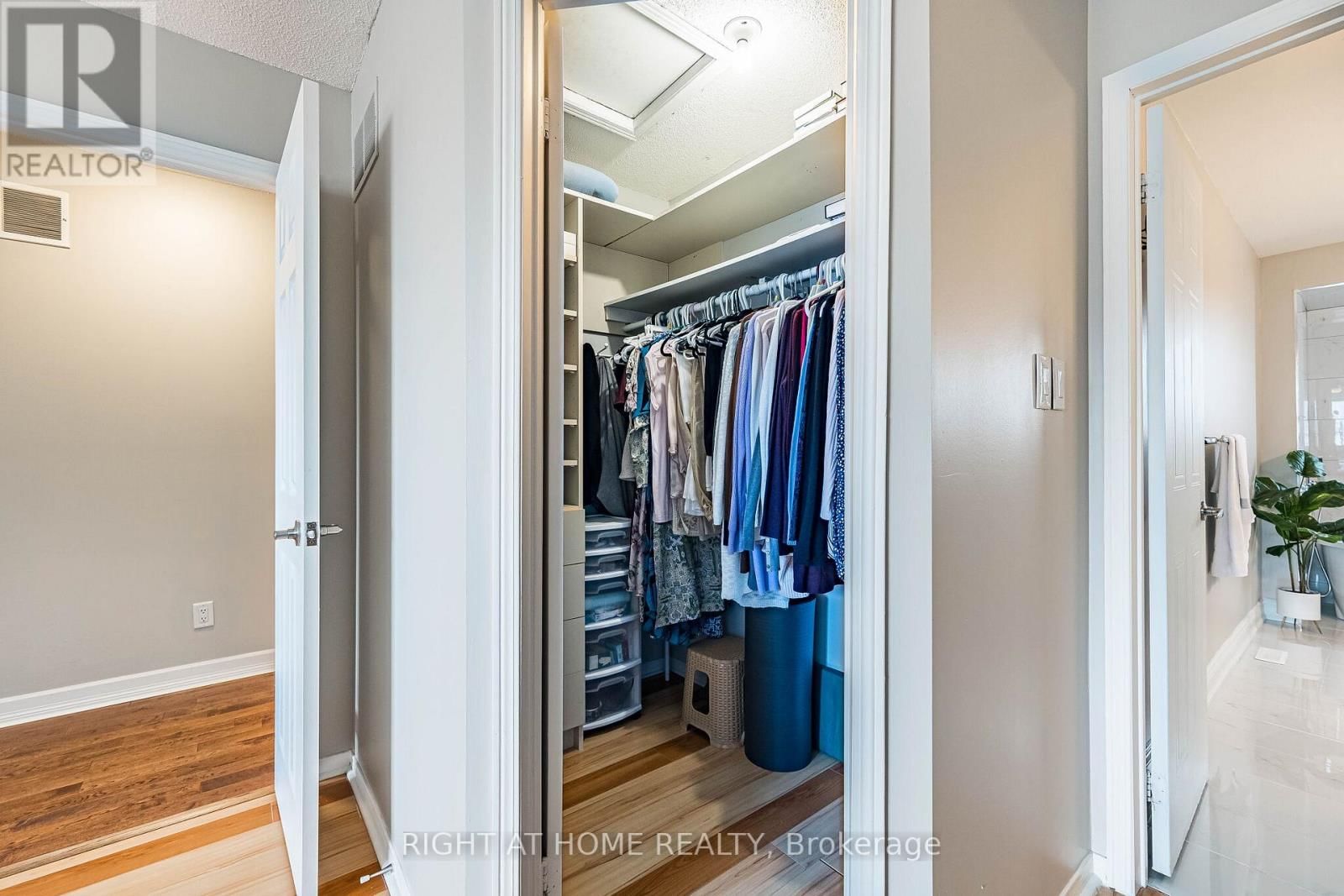 16 WOODSIDE COURT Image 33