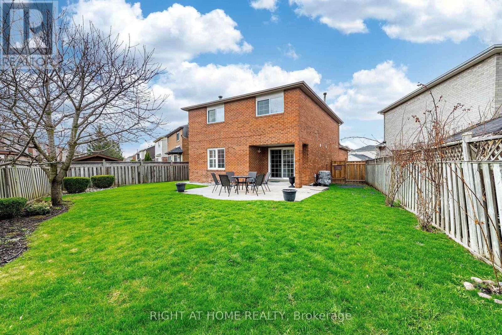 16 WOODSIDE COURT Image 37