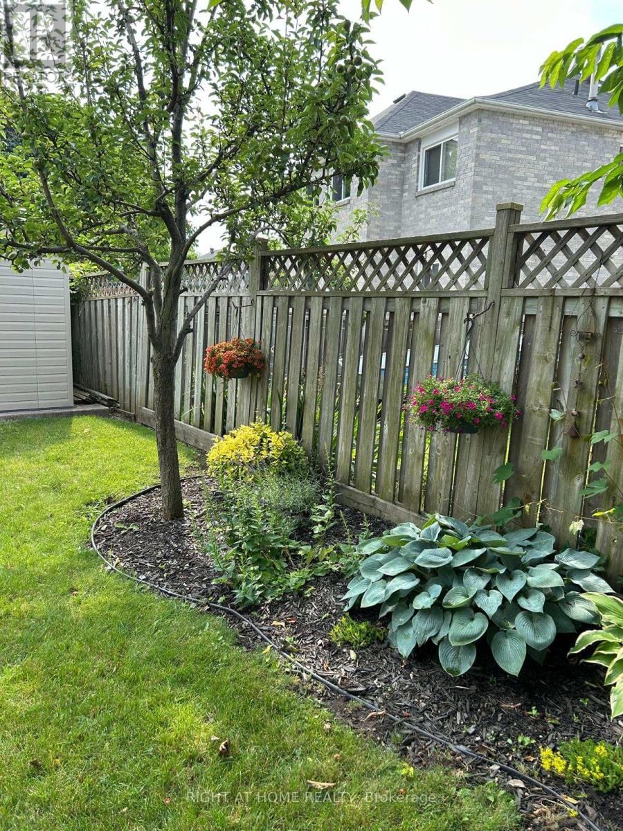 16 WOODSIDE COURT Image 44