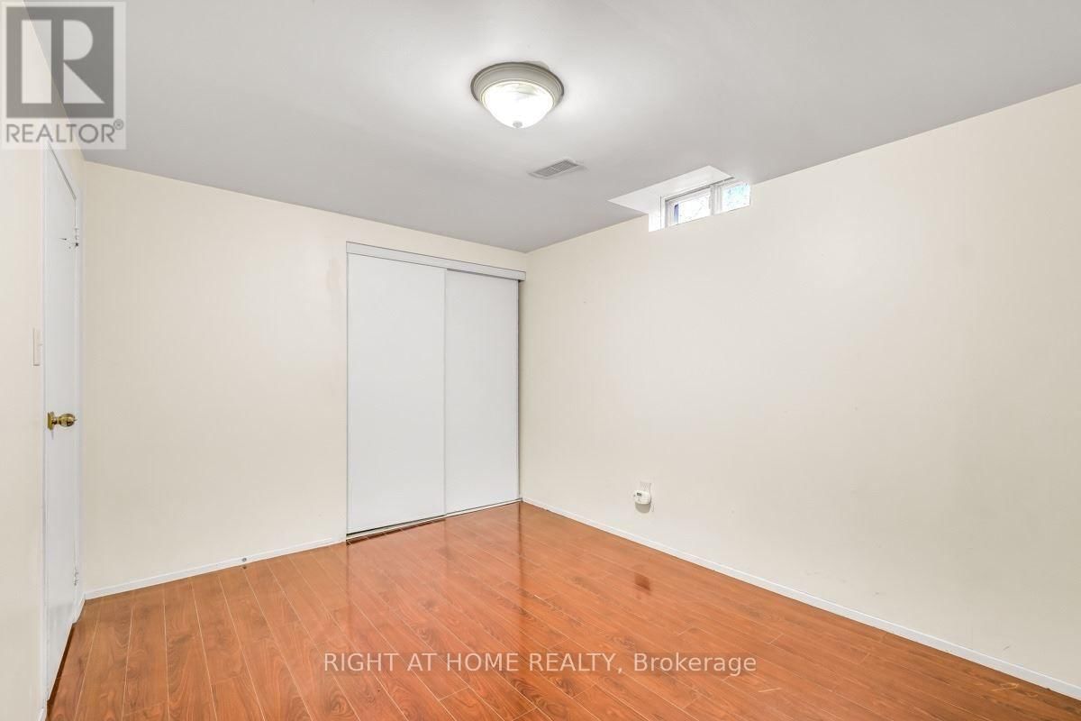 16 WOODSIDE COURT Image 48