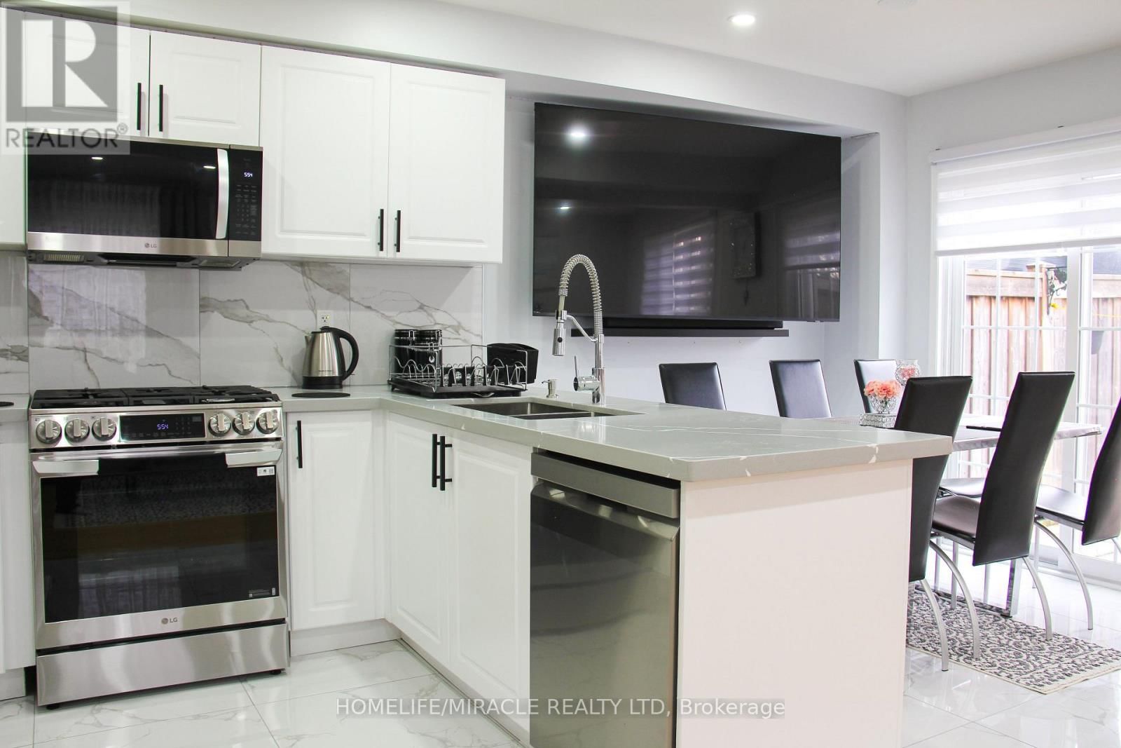 60 BUSHMILL CIRCLE Image 1