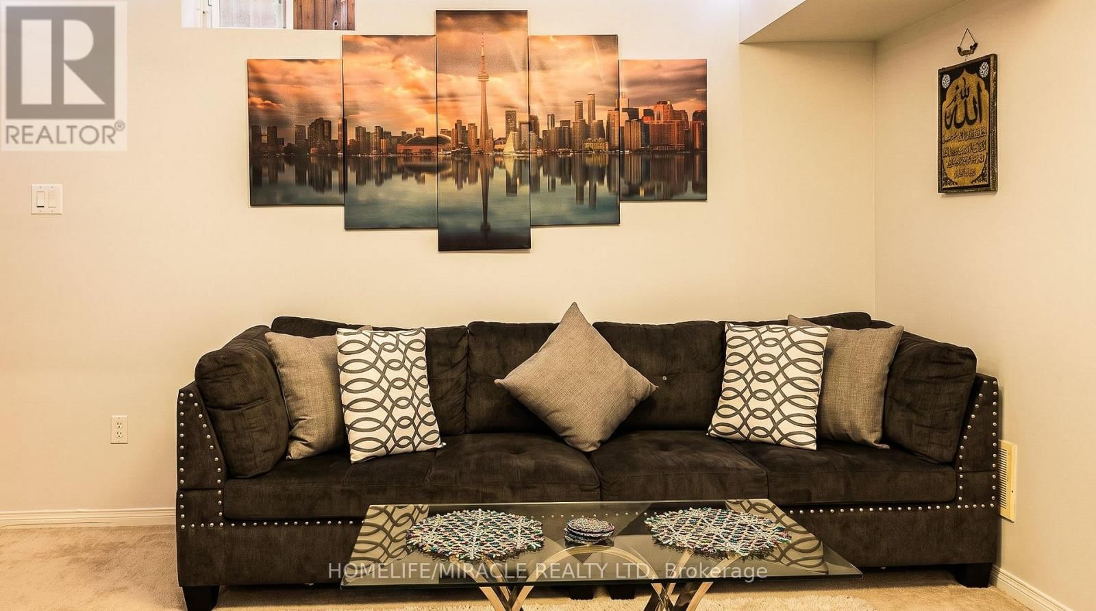 60 BUSHMILL CIRCLE Image 23