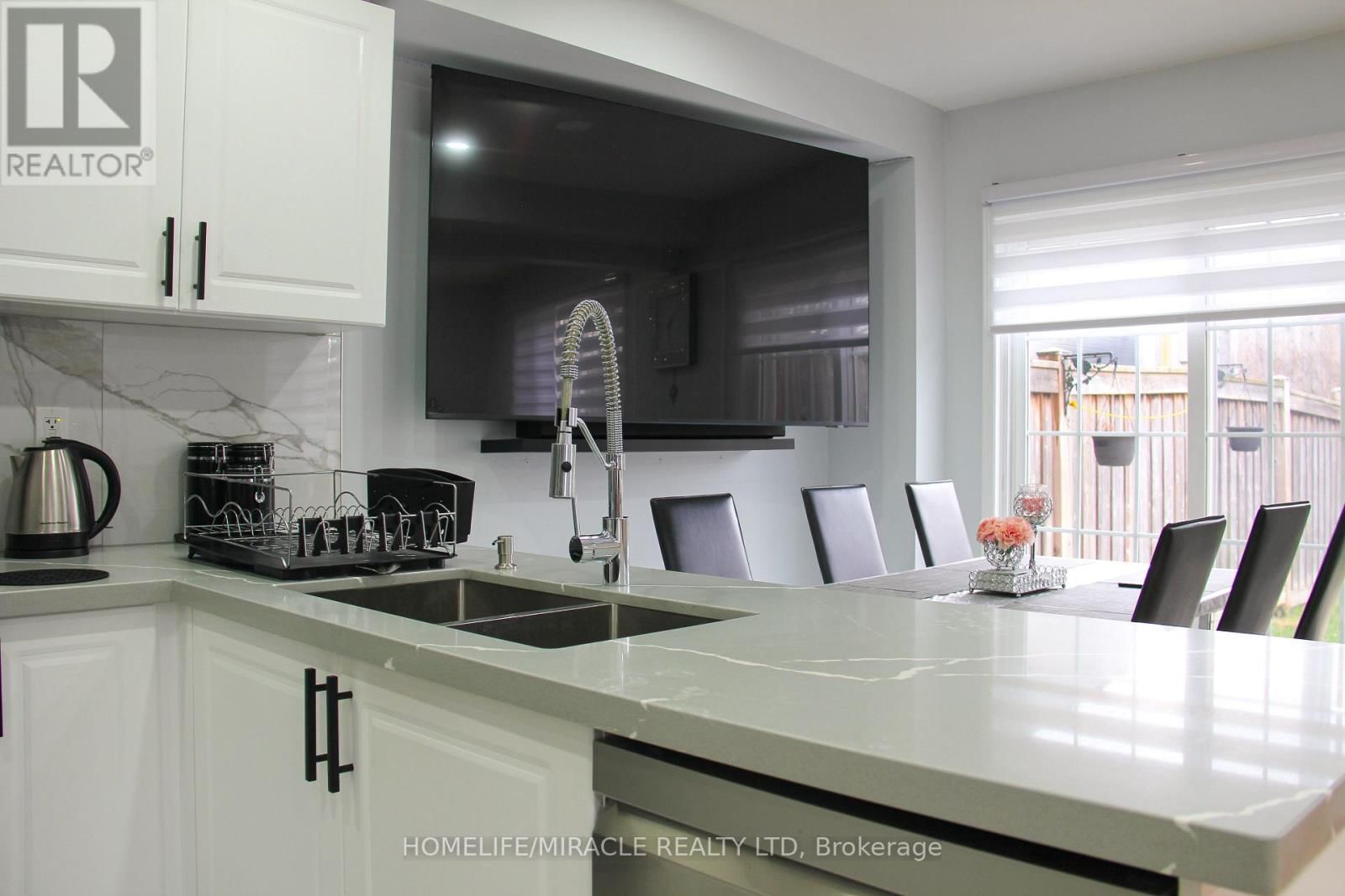 60 BUSHMILL CIRCLE Image 6