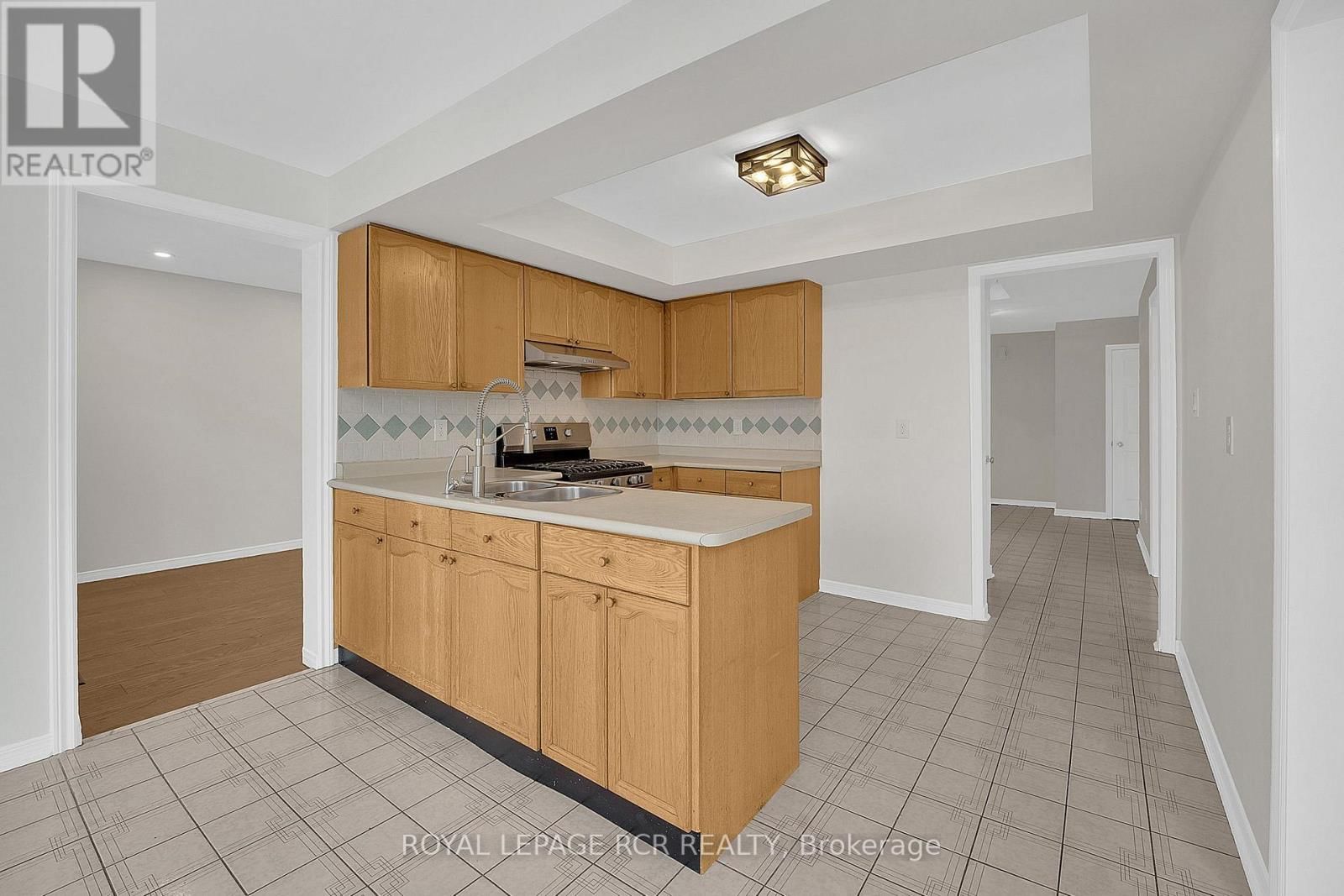 69 ST MICHAELS CRESCENT Image 13