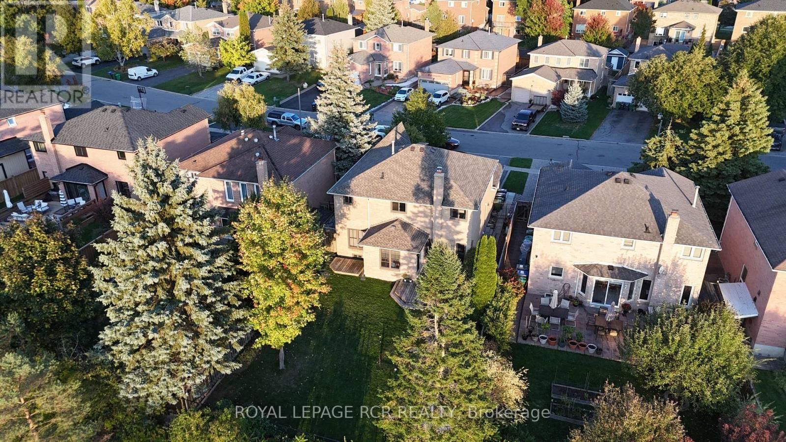 69 ST MICHAELS CRESCENT Image 38