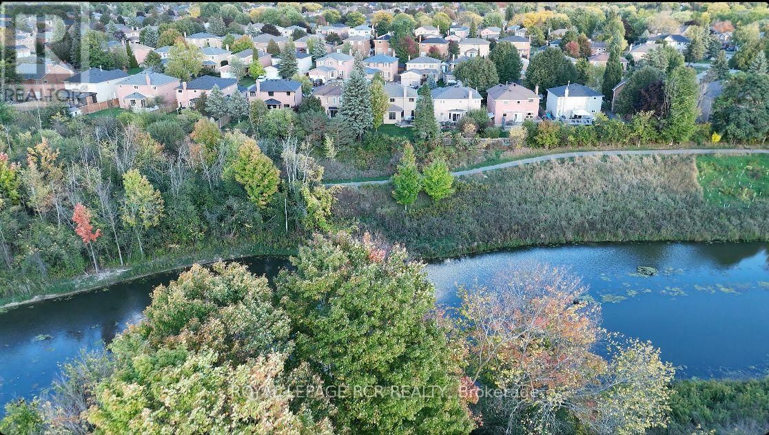 69 ST MICHAELS CRESCENT Image 43