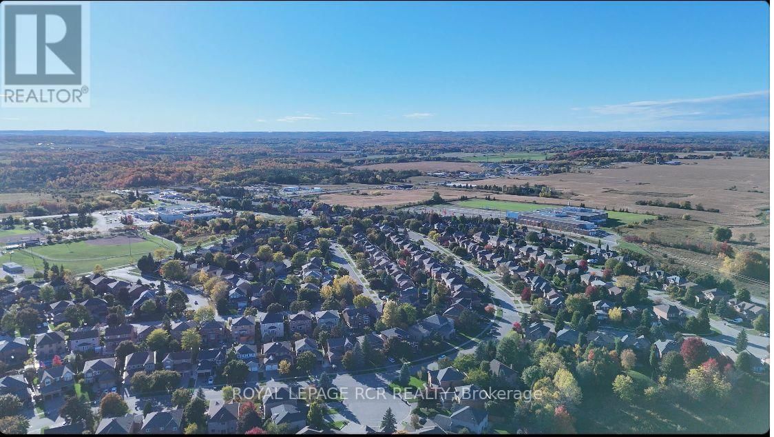 69 ST MICHAELS CRESCENT Image 47